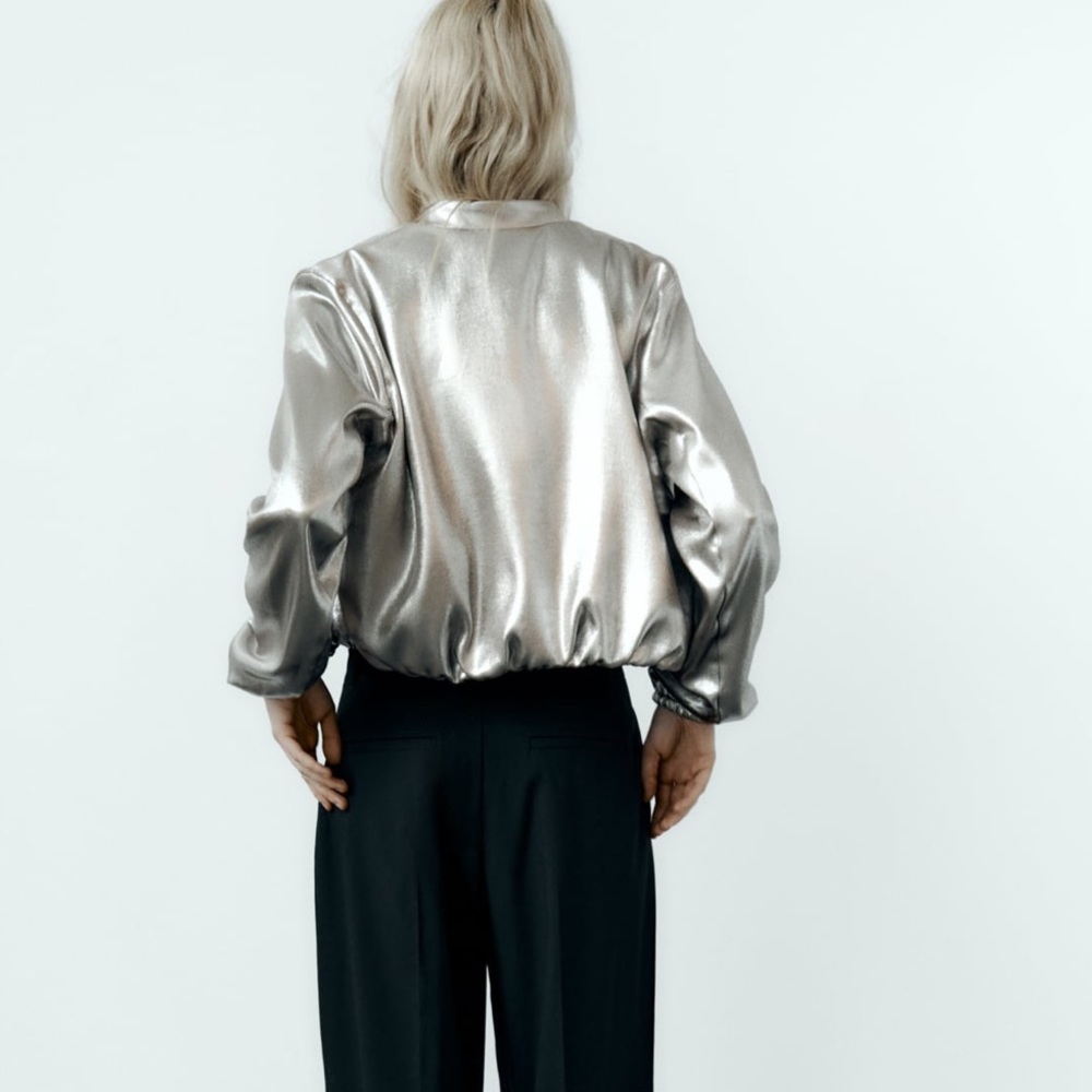 ZARA SATIN EFFECT FOIL BOMBER jacket bloggers favorite - Picture 4 of 13